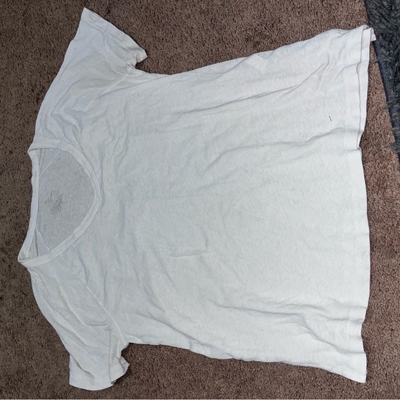 Aerie Distressed Boyfriend White V-Neck Oversized T-Shirt Size Small - Picture 2 of 3